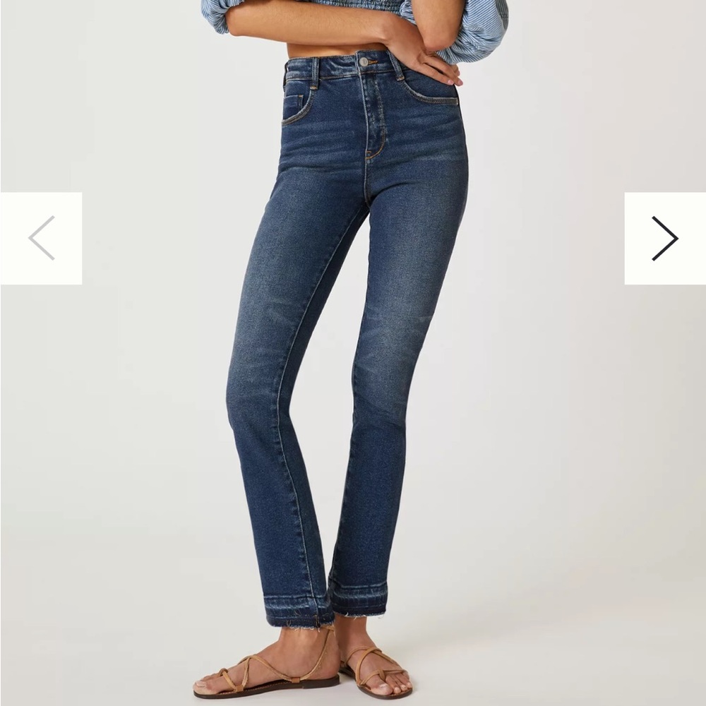 Pilcro The Cigarette Slim Straight Jeans NWT